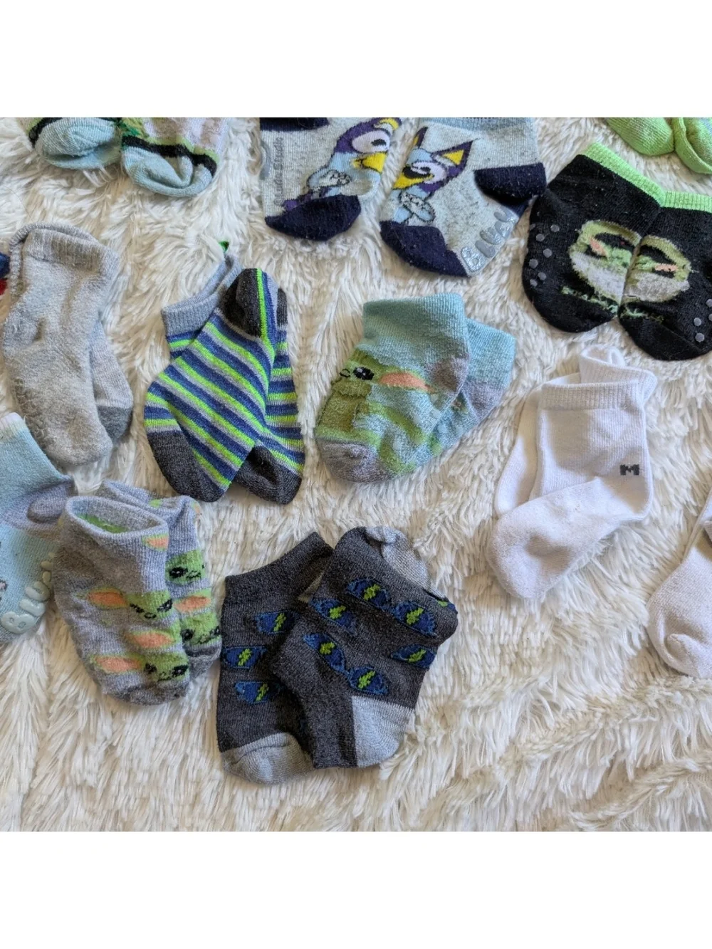 Infant Toddler 18 Pairs Sock Lot Spiderman Bluey Baby Yoda Solid Patterned